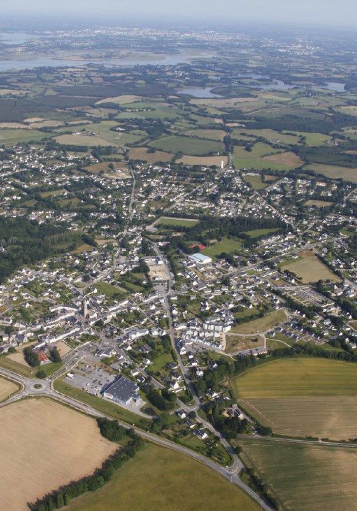 Photo de Surzur, vue du ciel